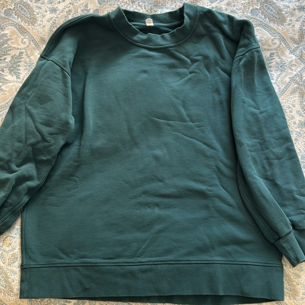 Lululemon sweatshirt